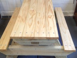 1.2 kids table natural